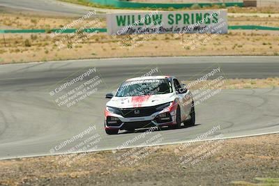 media/May-31-2025-CalClub SCCA (Sat) [[2c1a04e1ee]]/Qualifying/Group 2/Turn 4/